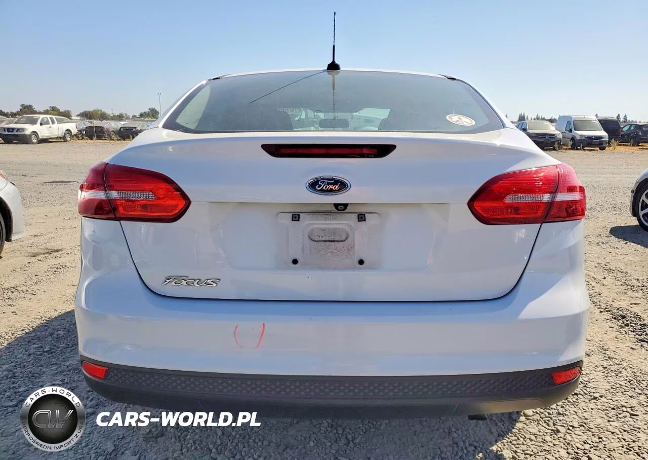 2015 Ford Focus S VIN:1FADP3E28FL315022 - 6