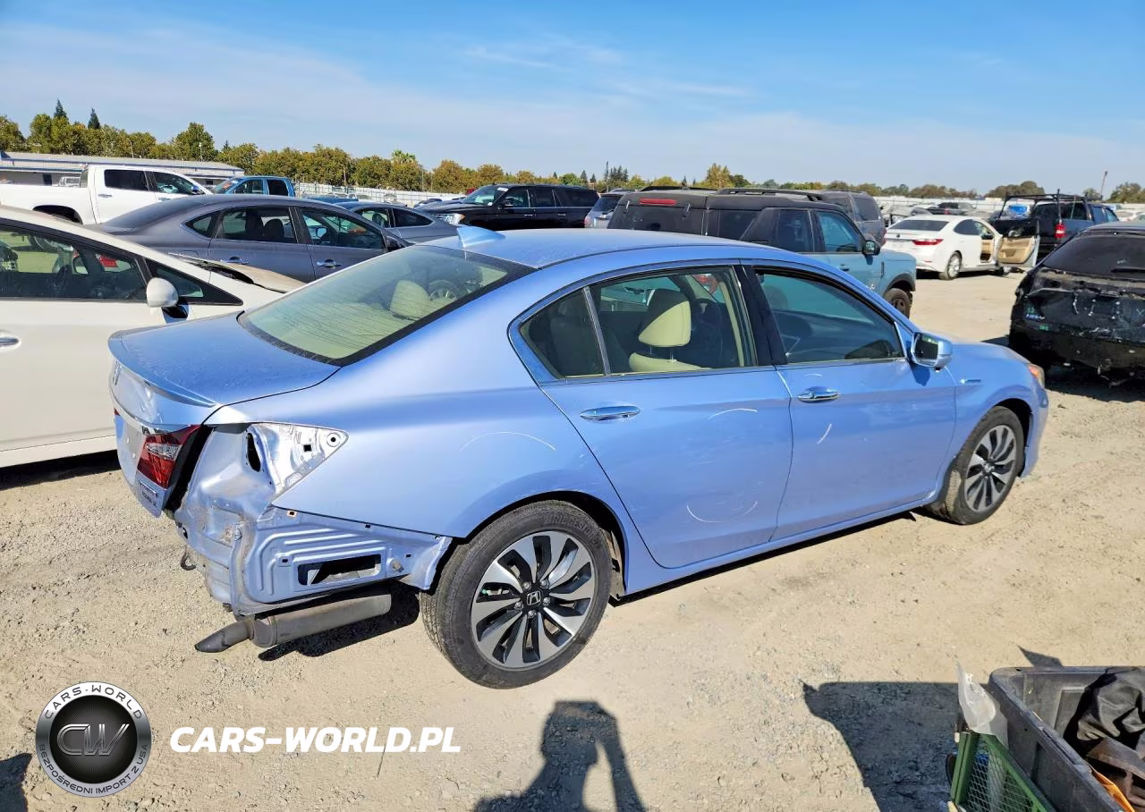 2017 Honda Accord Hybrid Exl VIN:JHMCR6F58HC020286 - 3