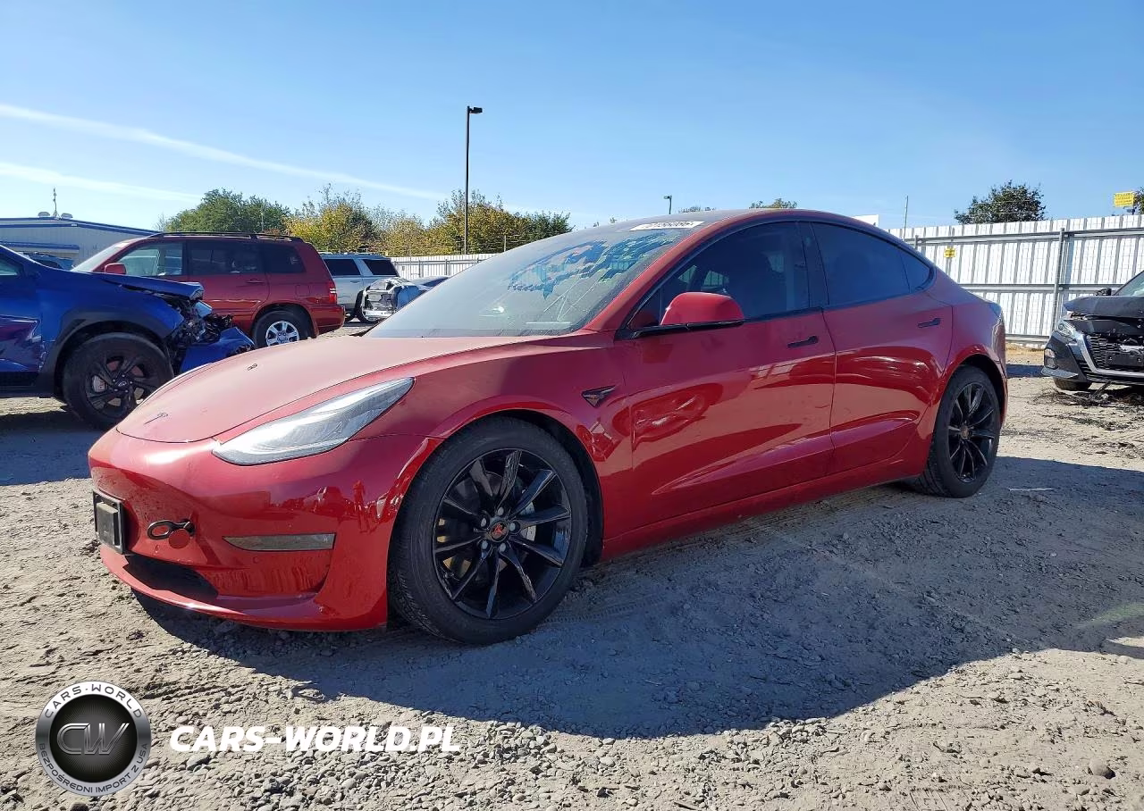 2018 Tesla Model 3 – zdjęcie 1 z 12