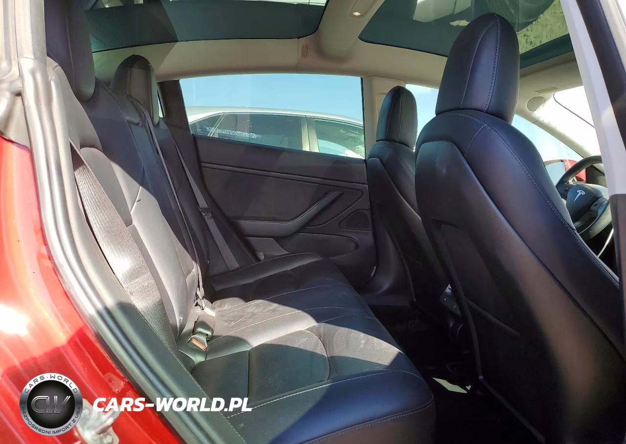 2018 Tesla Model 3 VIN:5YJ3E1EB0JF094396 - 10