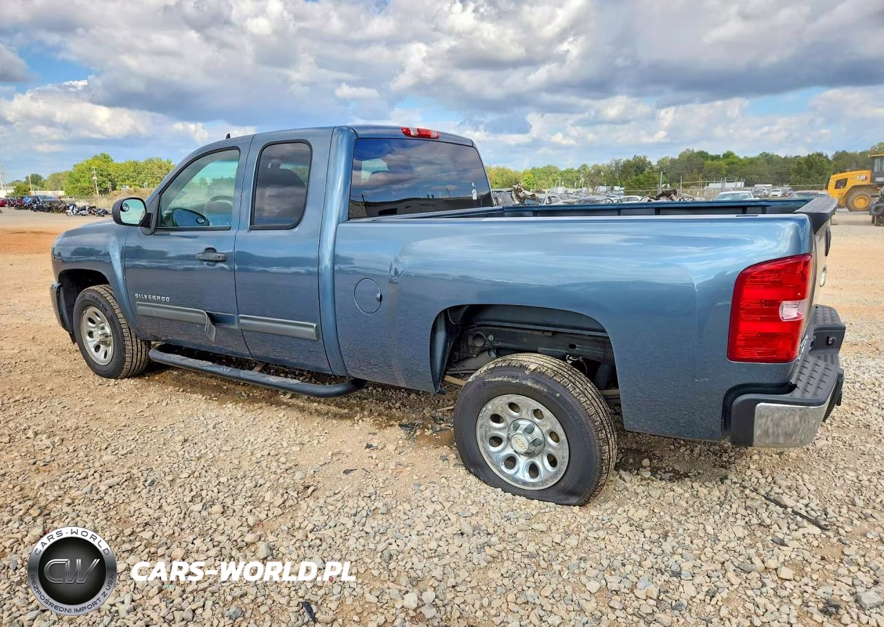 2011 Chevrolet Silverado C1500 Ls VIN:1GCRCREA1BZ440845 - 2