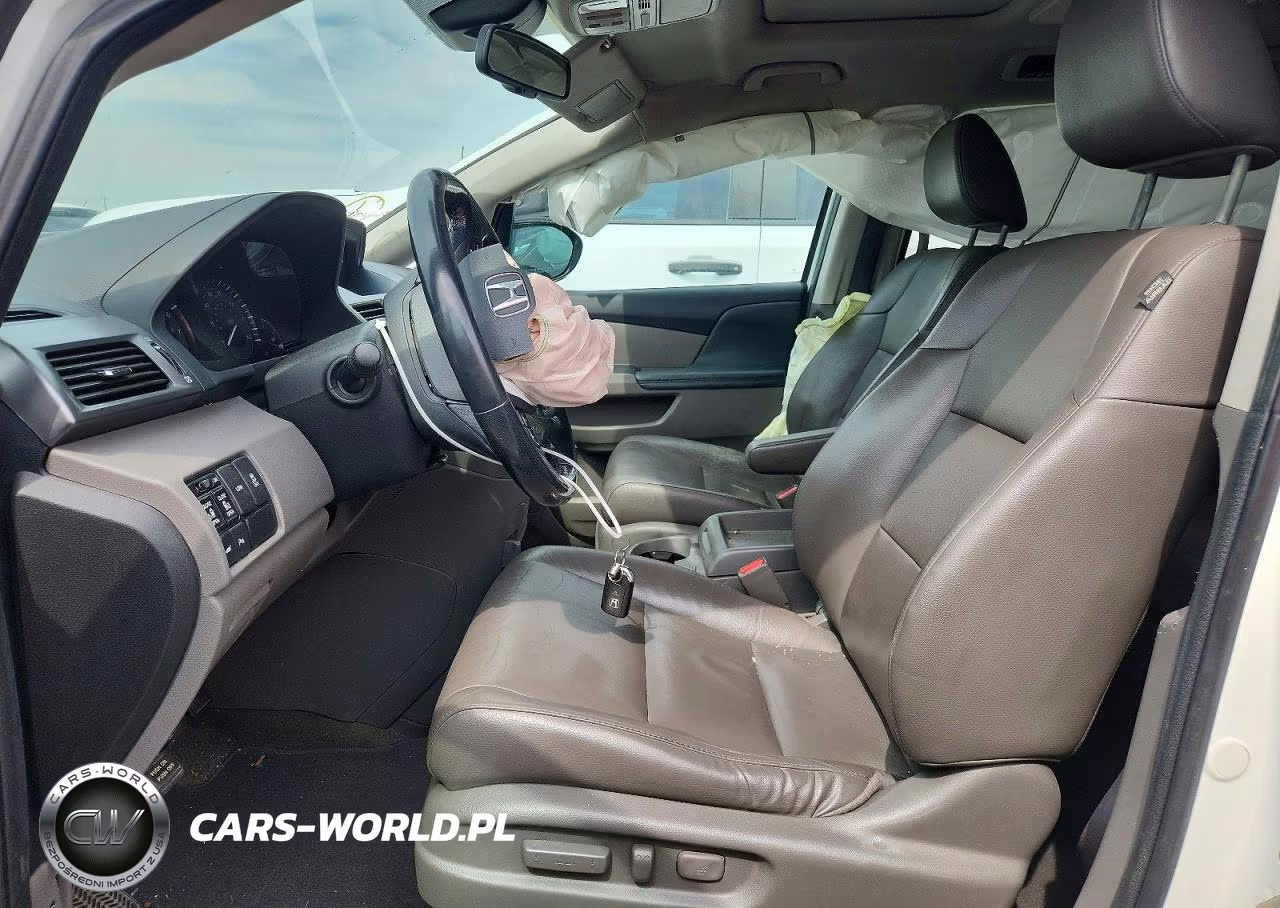 2014 Honda Odyssey Touring VIN:5FNRL5H96EB109053 - 7