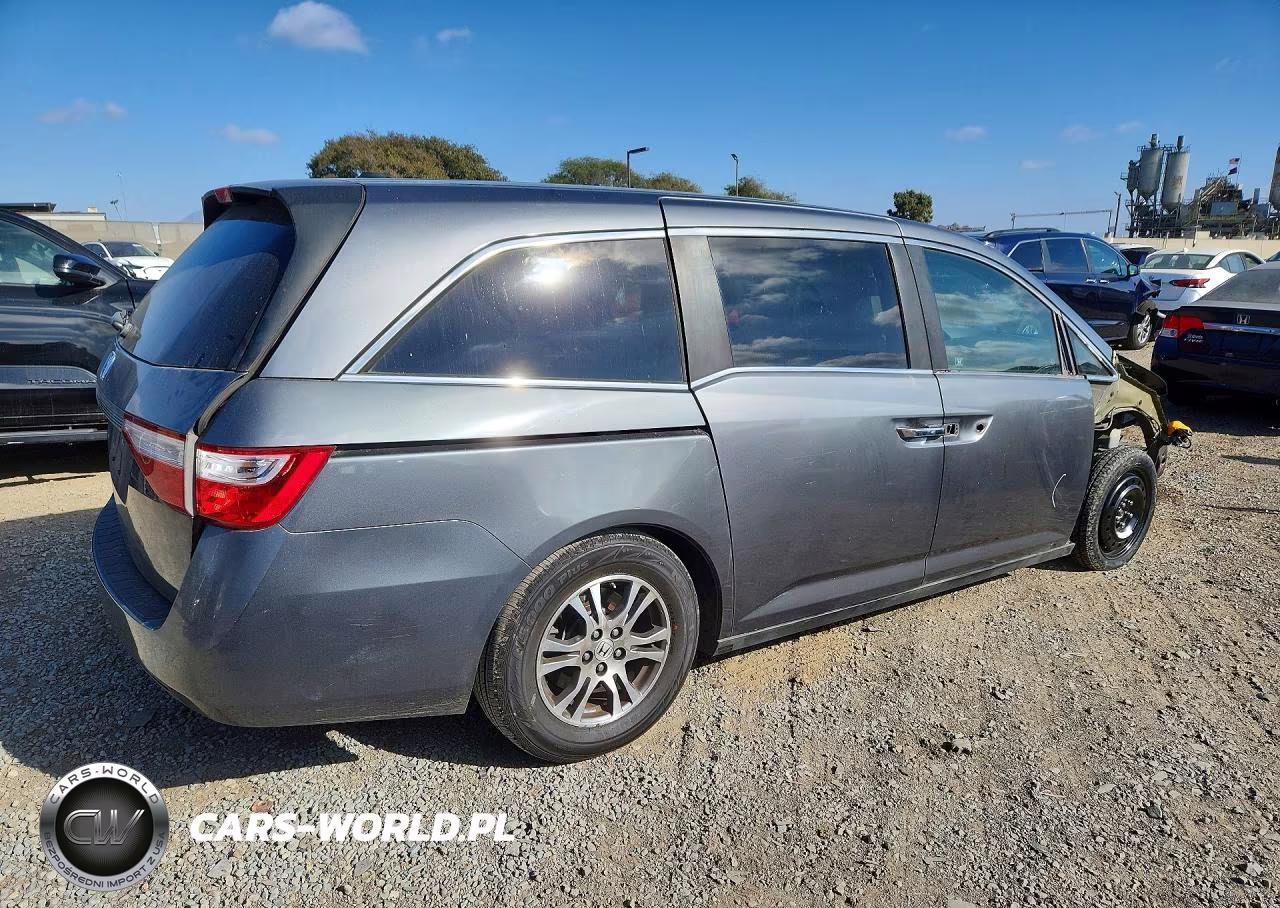 2011 Honda Odyssey Exl VIN:5FNRL5H6XBB097796 - 3