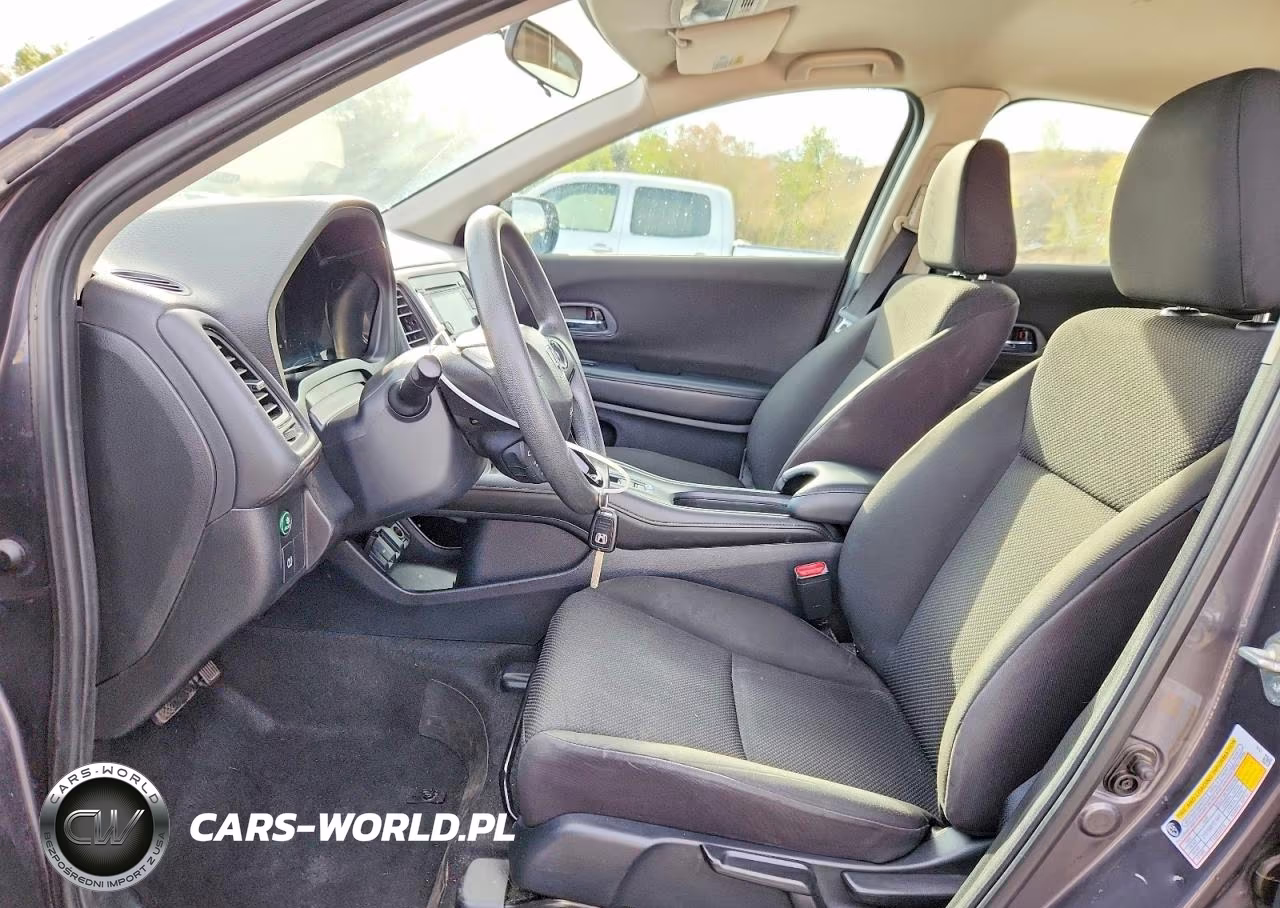 2018 Honda Hr-V Lx VIN:3CZRU6H34JG711186 - 7