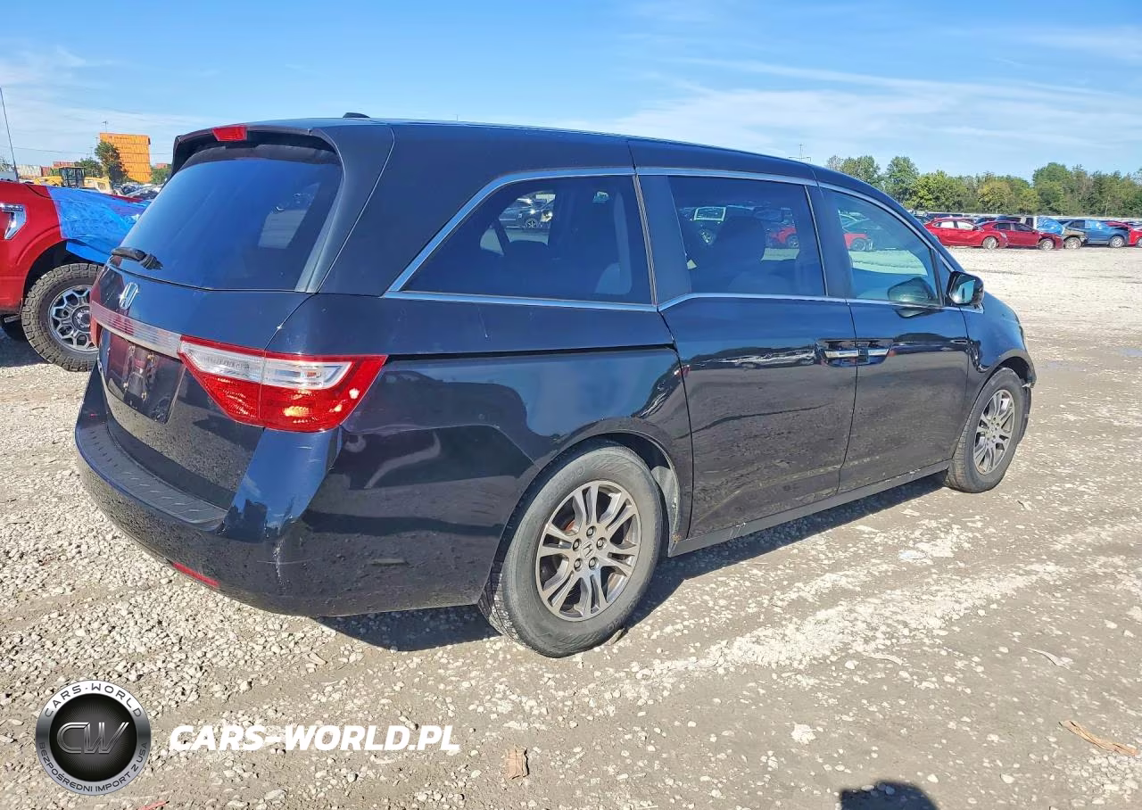 2013 Honda Odyssey Exl VIN:5FNRL5H65DB004847 - 3