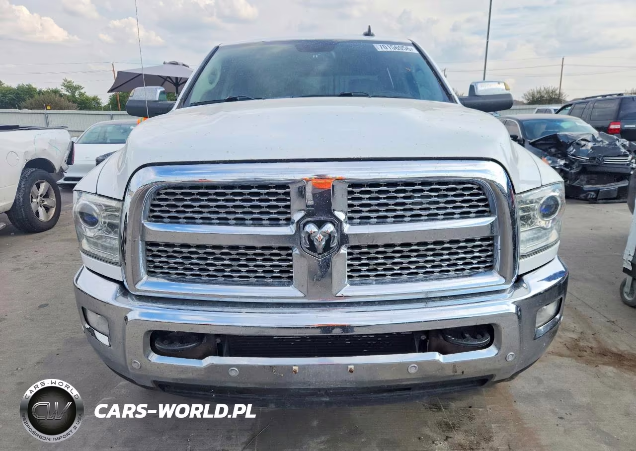 2016 Ram 2500 Laramie VIN:3C6UR5FL9GG390003 - 5