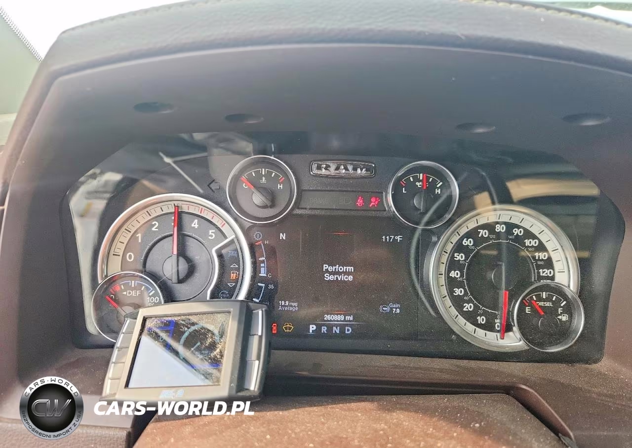 2016 Ram 2500 Laramie VIN:3C6UR5FL9GG390003 - 9