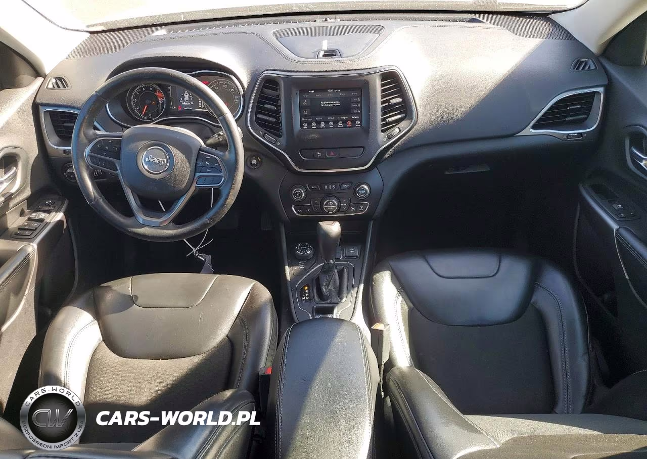 2019 Jeep Cherokee Latitude Plus VIN:1C4PJMLX6KD105715 - 8