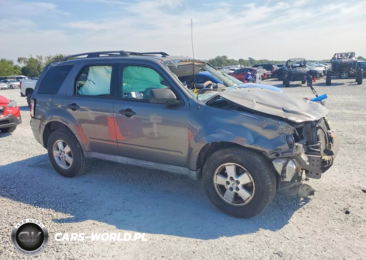 2012 Ford Escape Xlt VIN:1FMCU0DG5CKA98844 - 4