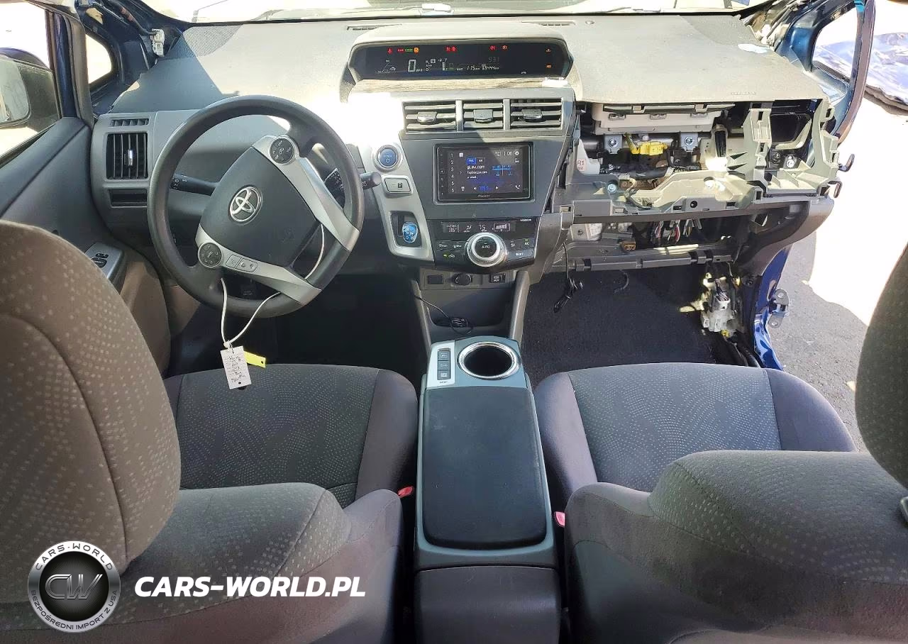 2013 Toyota Prius V Three VIN:JTDZN3EU8D3189510 - 8