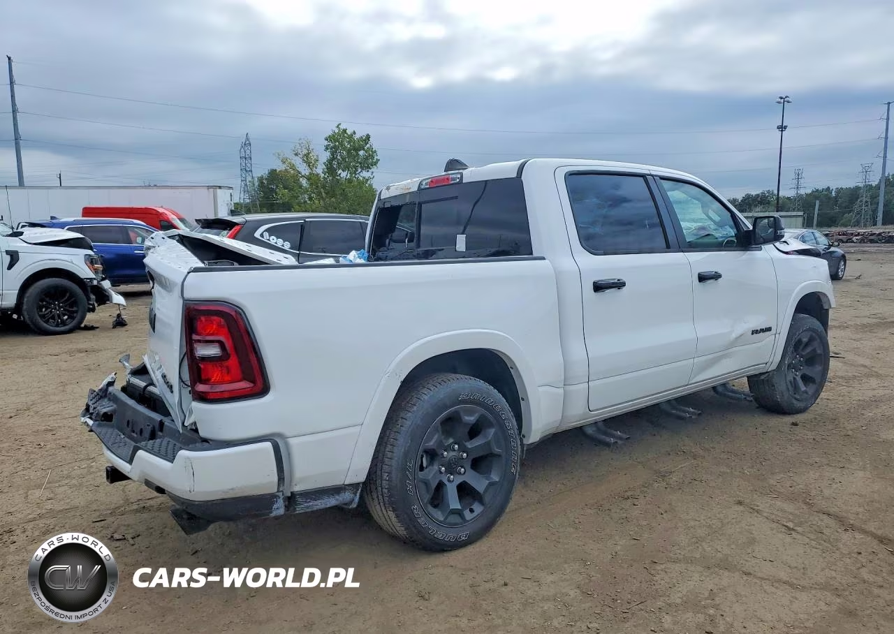 2025 Ram 1500 Big Horn-Lone Star VIN:1C6SRFFP7SN692602 - 3