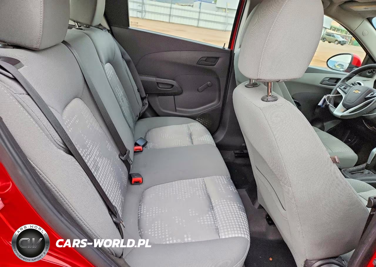 2020 Chevrolet Sonic VIN:1G1JG6SB2L4129509 - 10