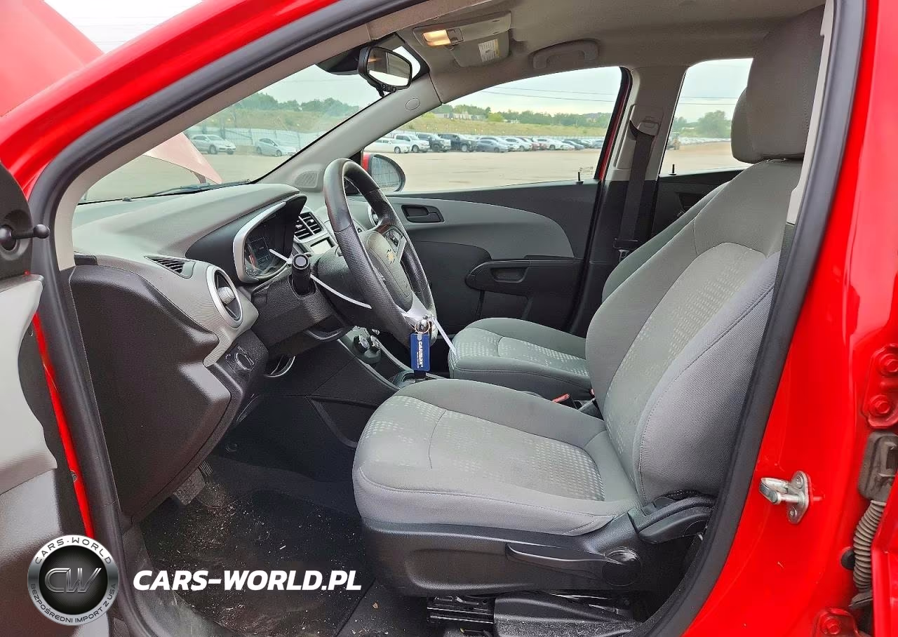 2020 Chevrolet Sonic VIN:1G1JG6SB2L4129509 - 7
