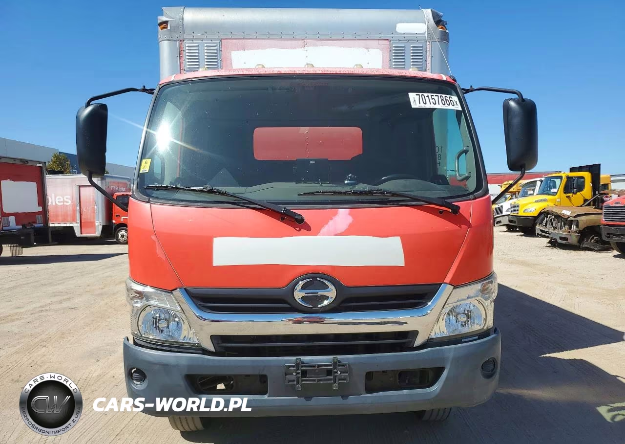 2018 Hino 195 Box Truck VIN:JHHSDM2H0JK006343 - 5