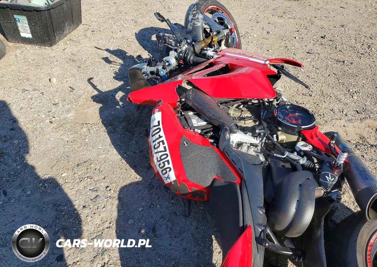 2021 Ducati Panigale V4 VIN:ZDMDAGNWXMB015382 - 6