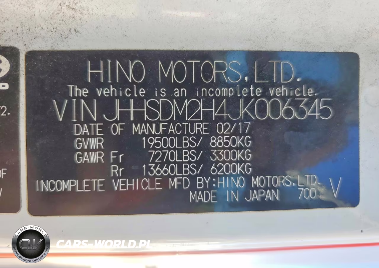 2018 Hino 195 Box Truck VIN:JHHSDM2H4JK006345 - 13