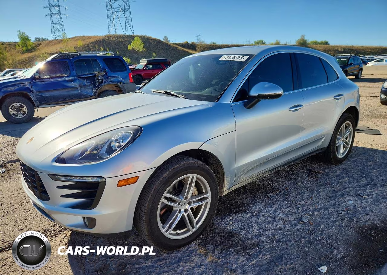 2015 Porsche Macan S