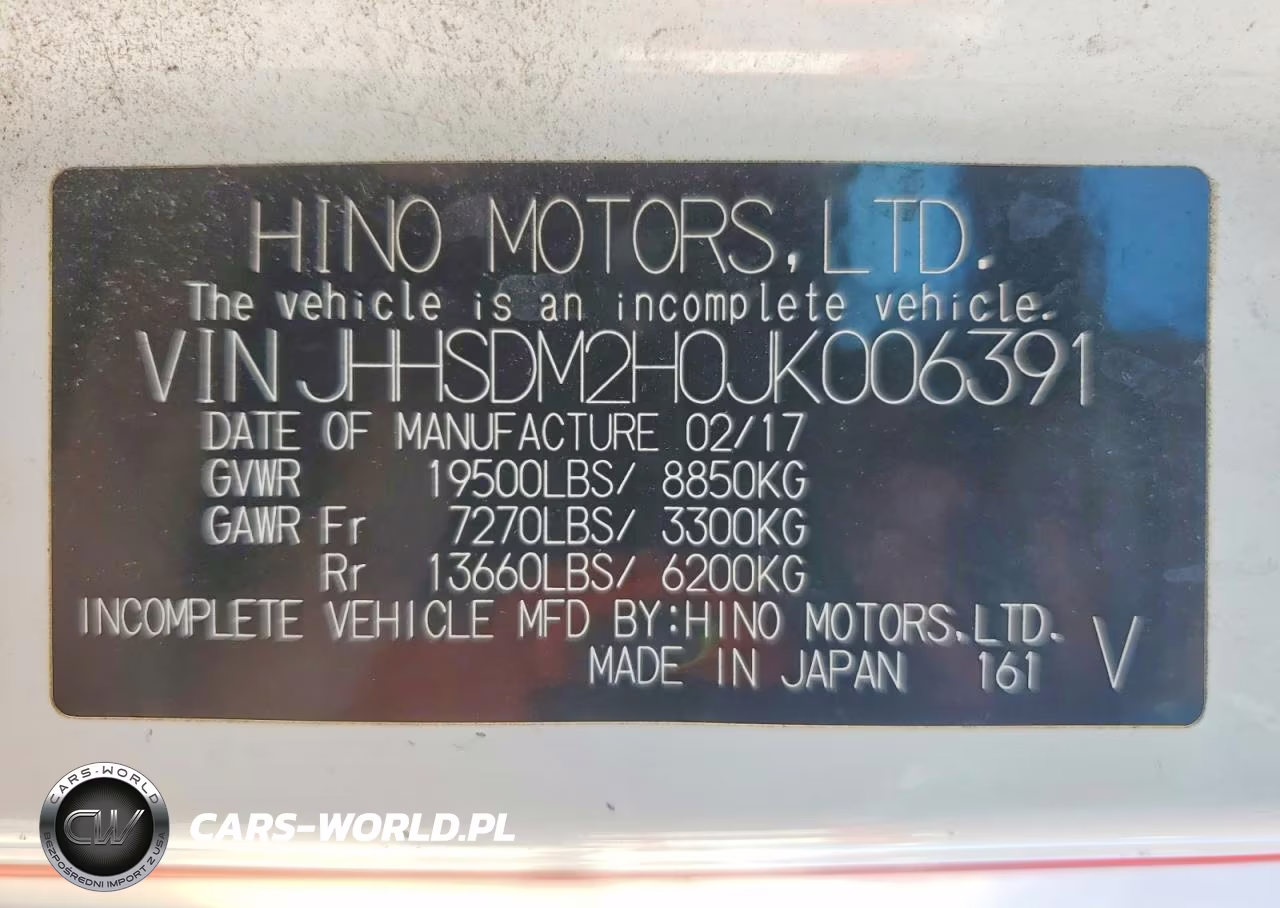 2018 Hino 195 Box Truck VIN:JHHSDM2H0JK006391 - 13