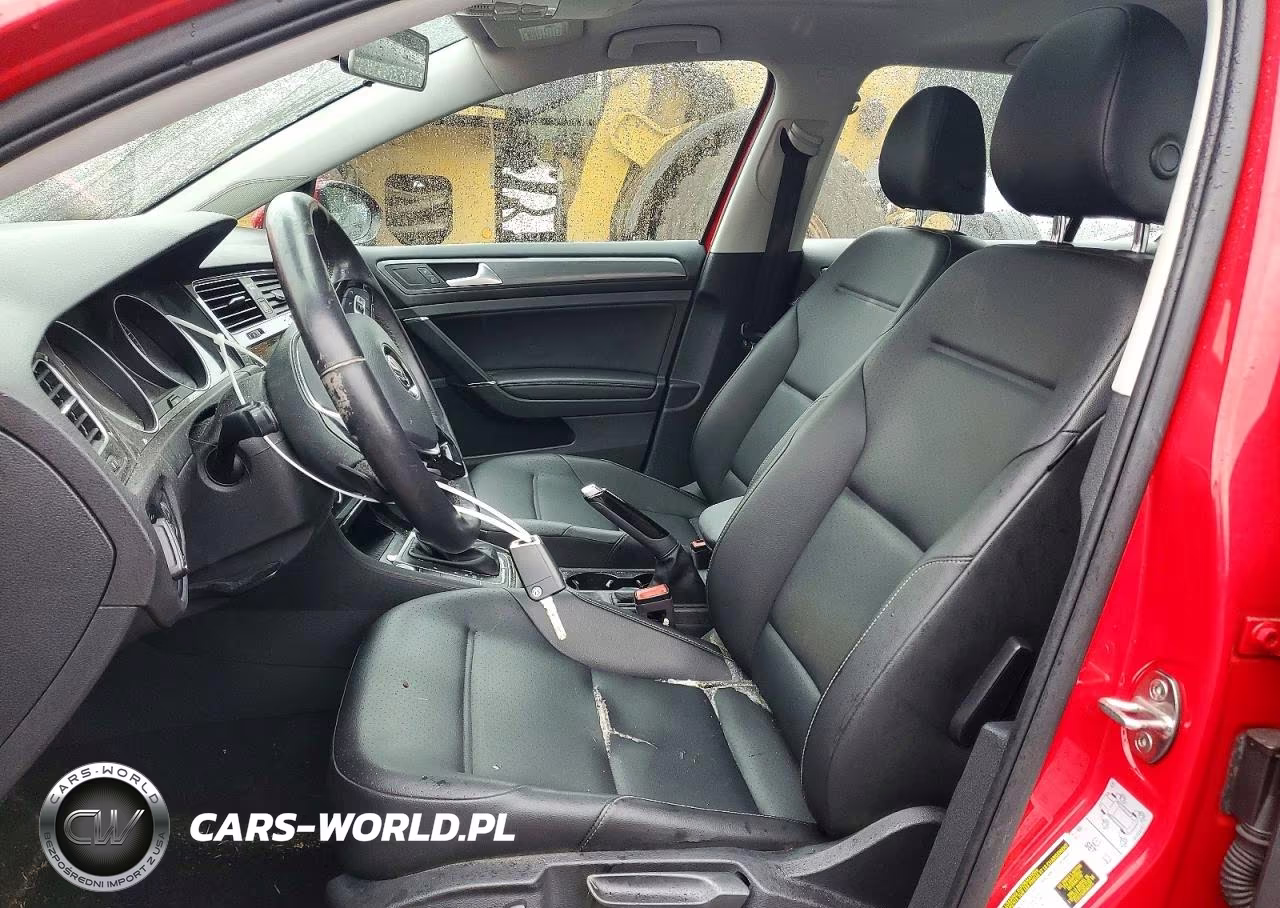 2018 Volkswagen Golf S VIN:3VWG17AU5JM251209 - 7