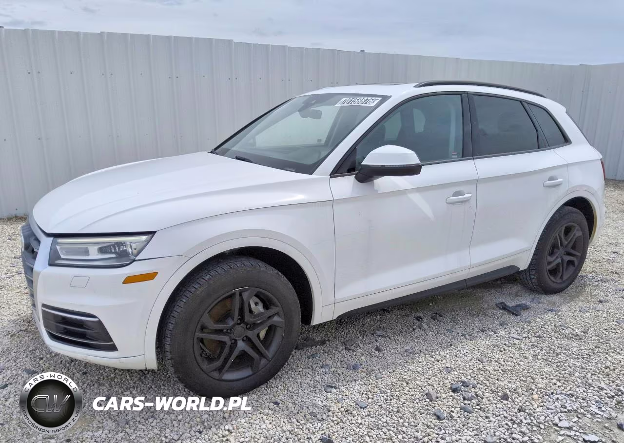 2018 Audi Q5 Premium VIN:WA1ANAFY8J2227770 - 1