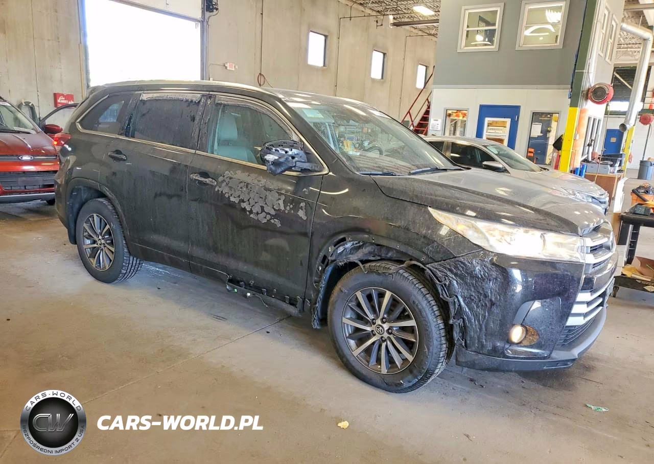 2017 Toyota Highlander Xle VIN:5TDJZRFH1HS397464 - 4