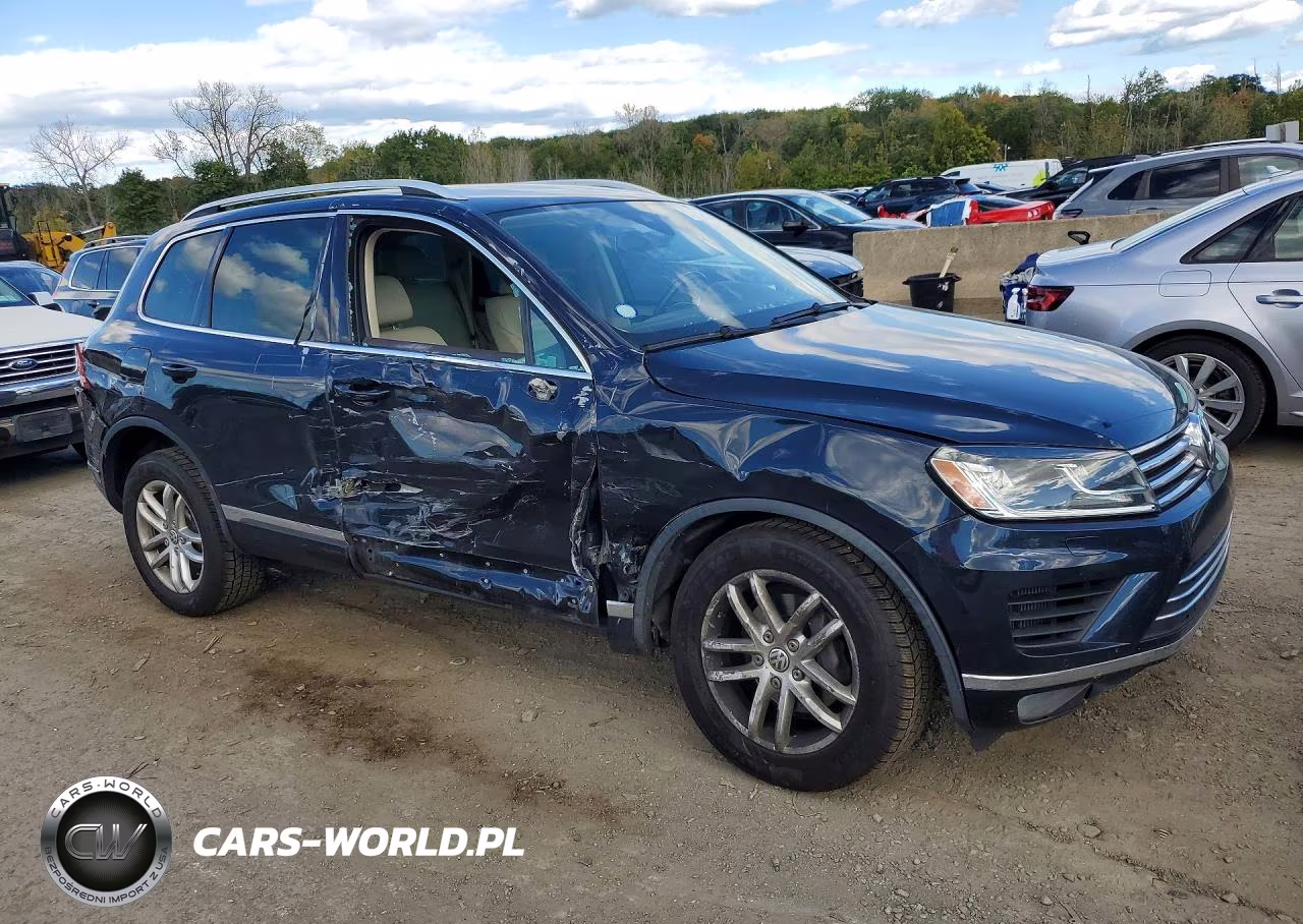 2016 Volkswagen Touareg Tdi VIN:WVGEP9BP7GD006523 - 4