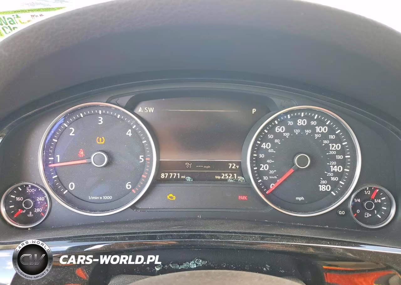 2016 Volkswagen Touareg Tdi VIN:WVGEP9BP7GD006523 - 9