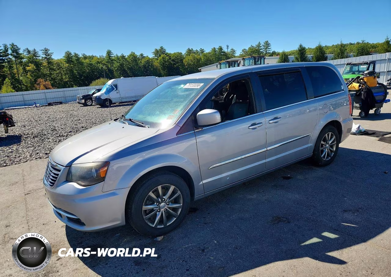 2014 Chrysler Town & Country S – zdjęcie 1 z 13