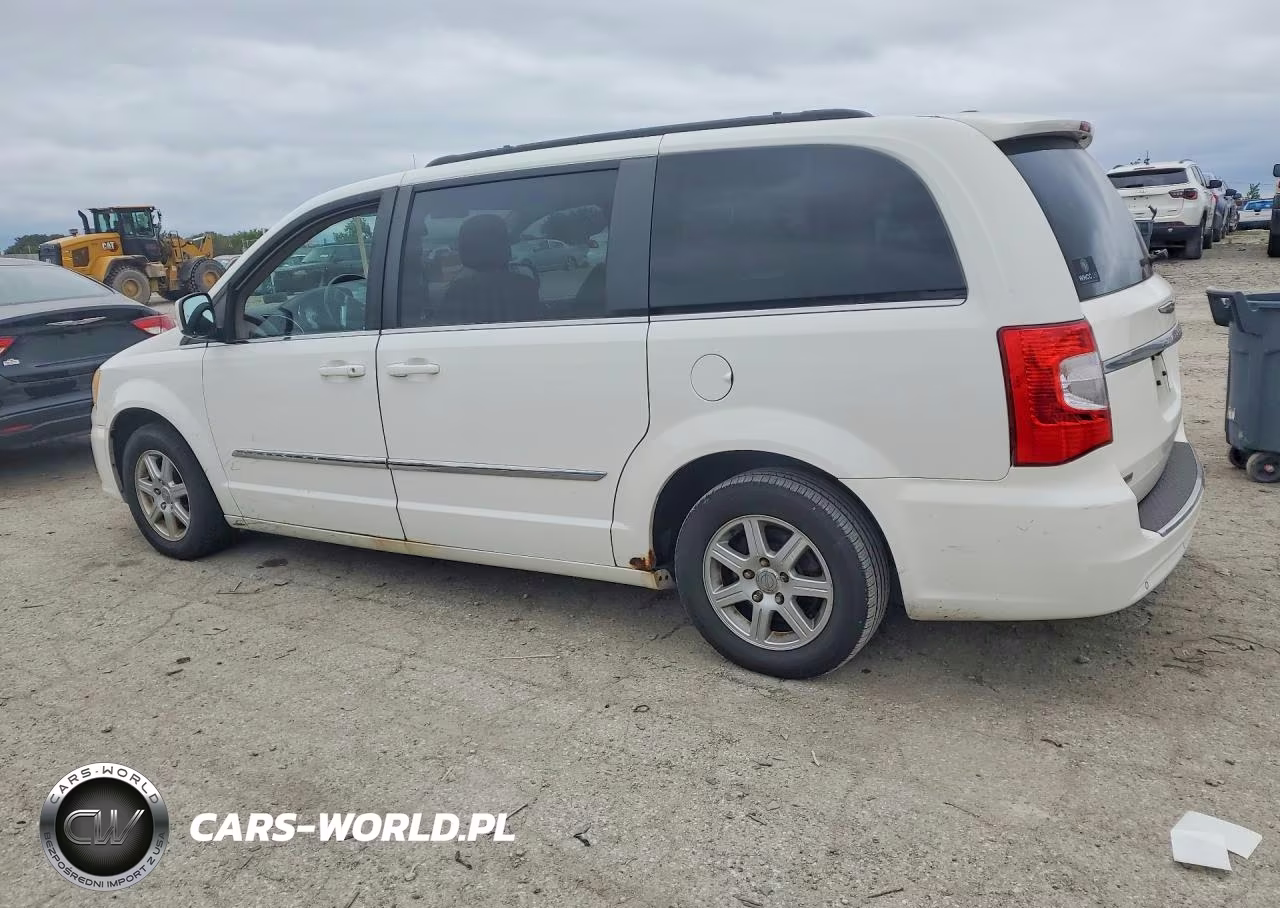 2011 Chrysler Town & Country Touring VIN:2A4RR5DG5BR649264 - 2