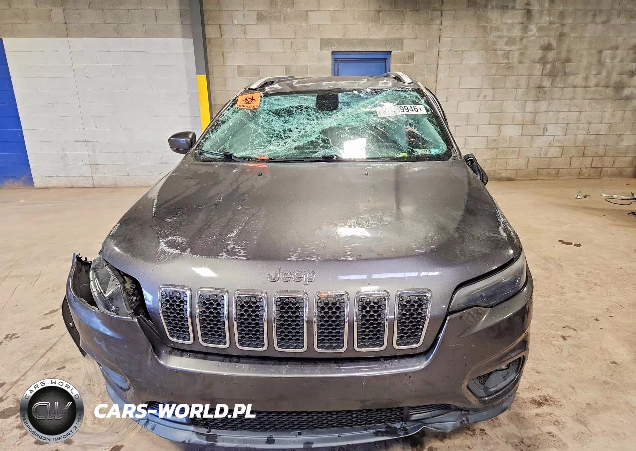 2019 Jeep Cherokee Latitude Plus VIN:1C4PJLLB7KD318705 - 5