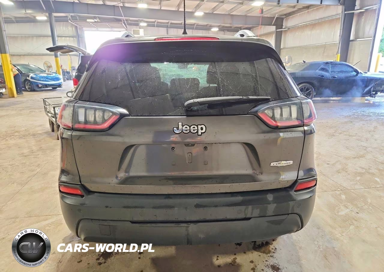 2019 Jeep Cherokee Latitude Plus VIN:1C4PJLLB7KD318705 - 6