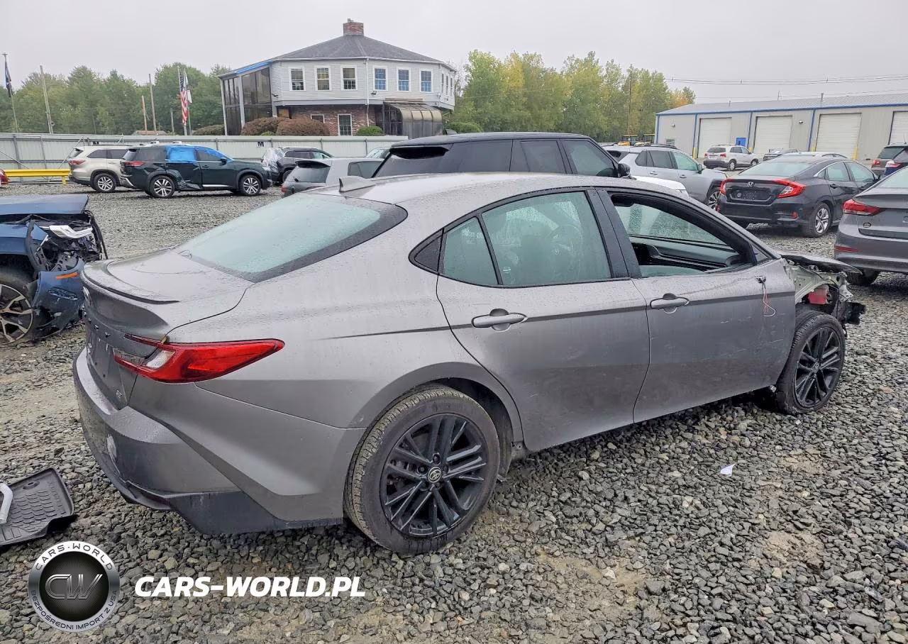 2025 Toyota Camry Se VIN:4T1DBADK5SU504211 - 3