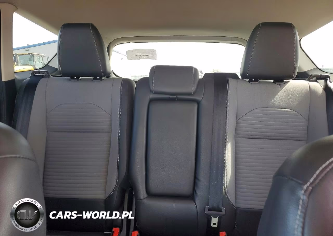 2019 Ford Escape Se VIN:1FMCU9GD4KUA72387 - 10
