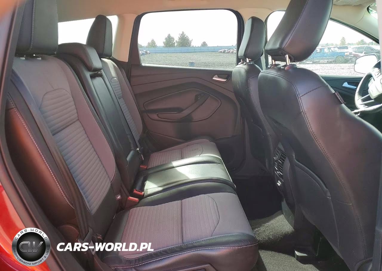 2019 Ford Escape Se VIN:1FMCU9GD4KUA72387 - 11