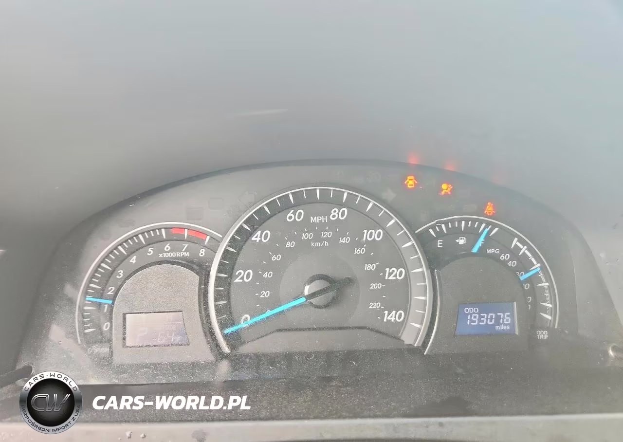2013 Toyota Camry Le VIN:4T4BF1FK0DR322353 - 9