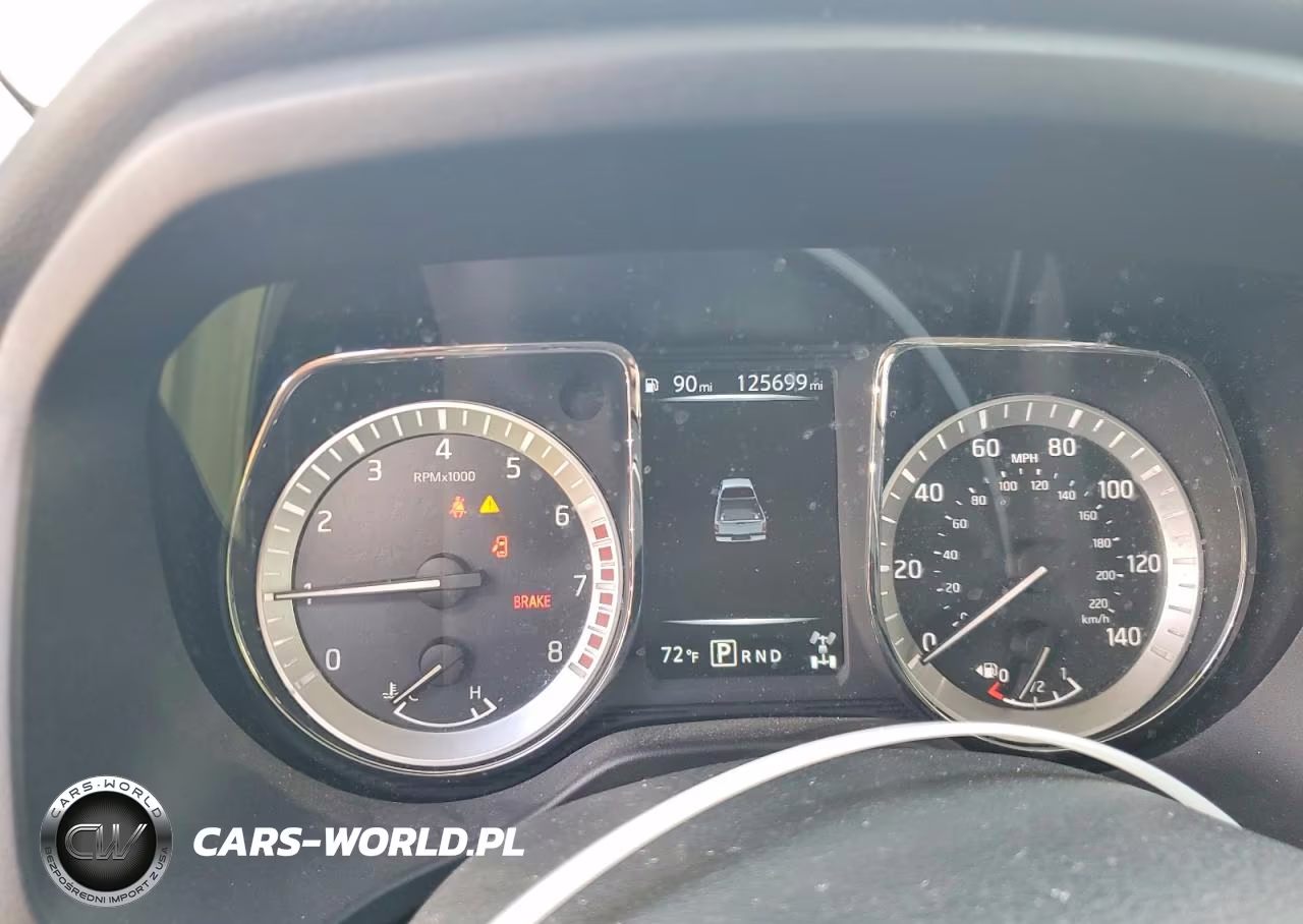 2018 Nissan Titan Pro-4X VIN:1N6AA1E56JN536481 - 9