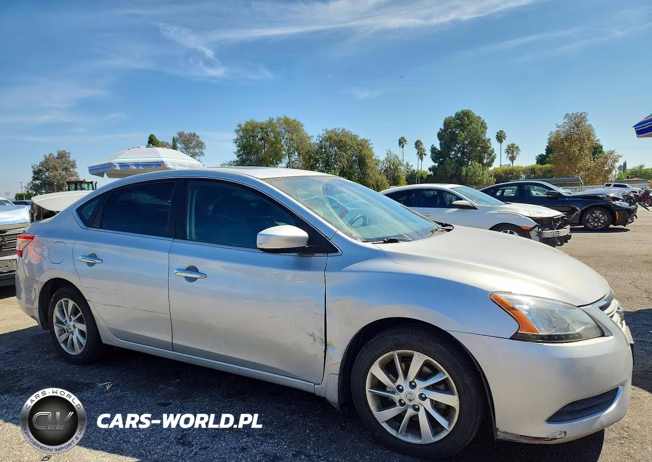 2015 Nissan Sentra Sv VIN:3N1AB7AP4FY253536 - 4