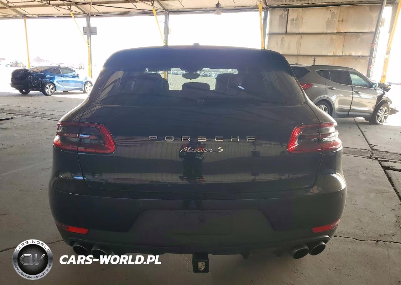 2018 Porsche Macan S VIN:WP1AB2A58JLB38713 - 6