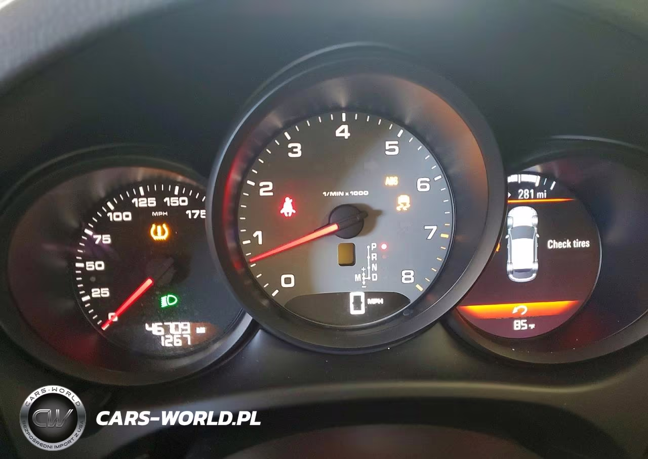 2018 Porsche Macan S VIN:WP1AB2A58JLB38713 - 9