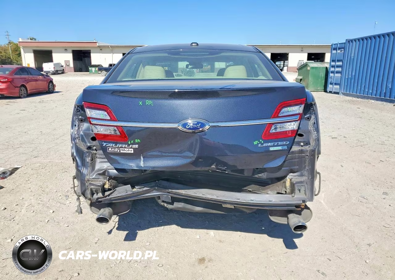 2017 Ford Taurus Limited VIN:1FAHP2J85HG144439 - 6