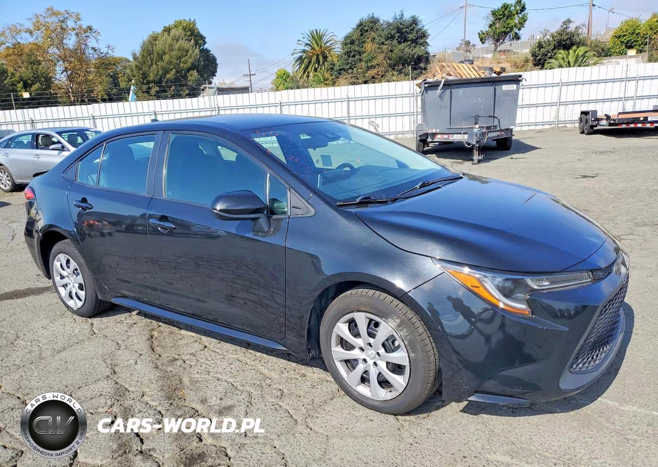 2020 Toyota Corolla Le VIN:5YFEPRAE1LP113868 - 4
