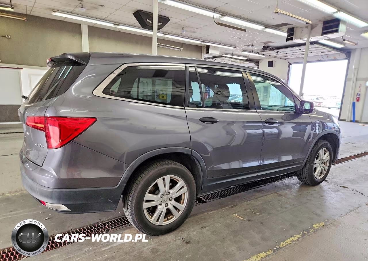 2017 Honda Pilot VIN:5FNYF6H13HB002100 - 3