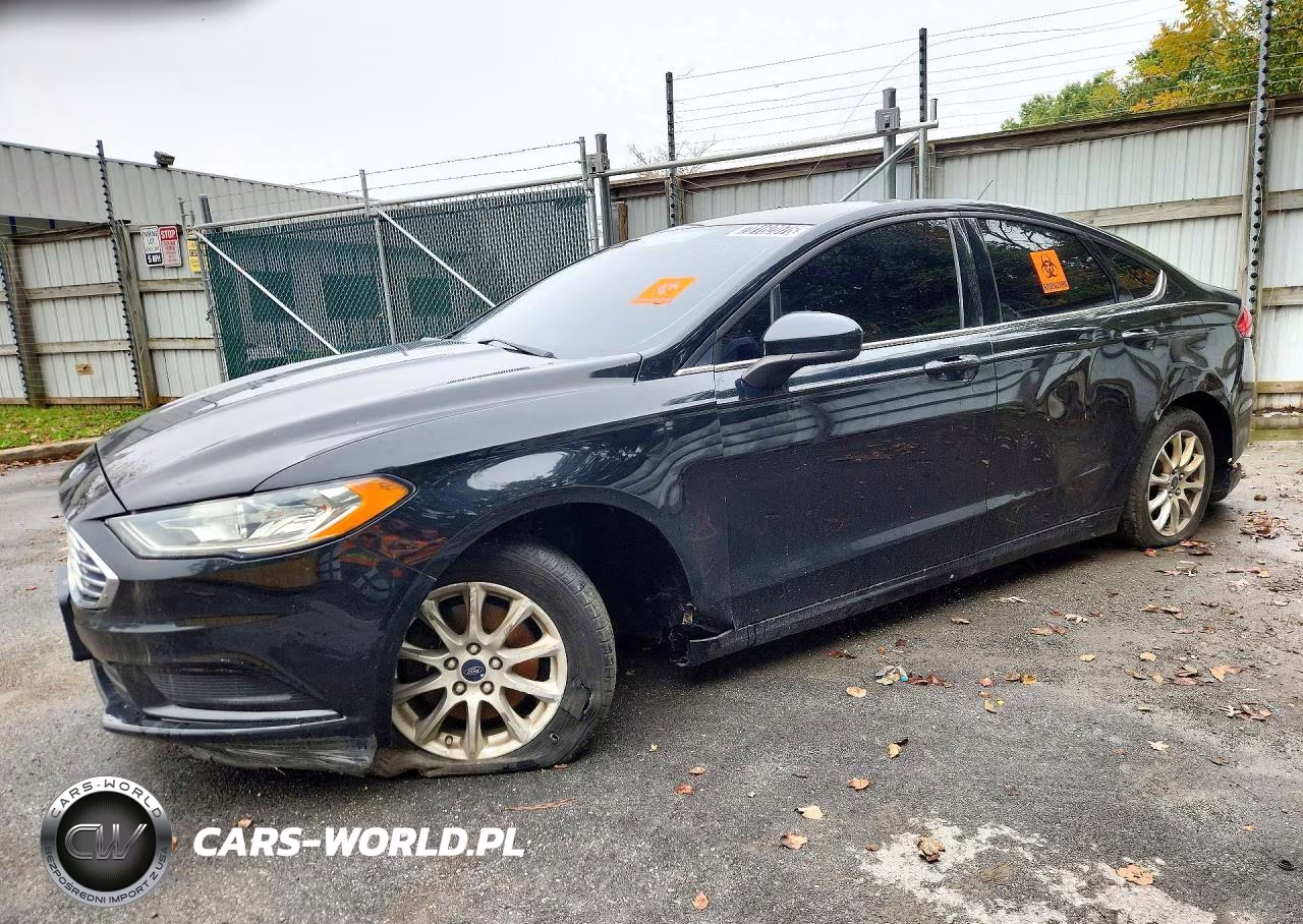 2017 Ford Fusion S VIN:3FA6P0G77HR103975 - 1