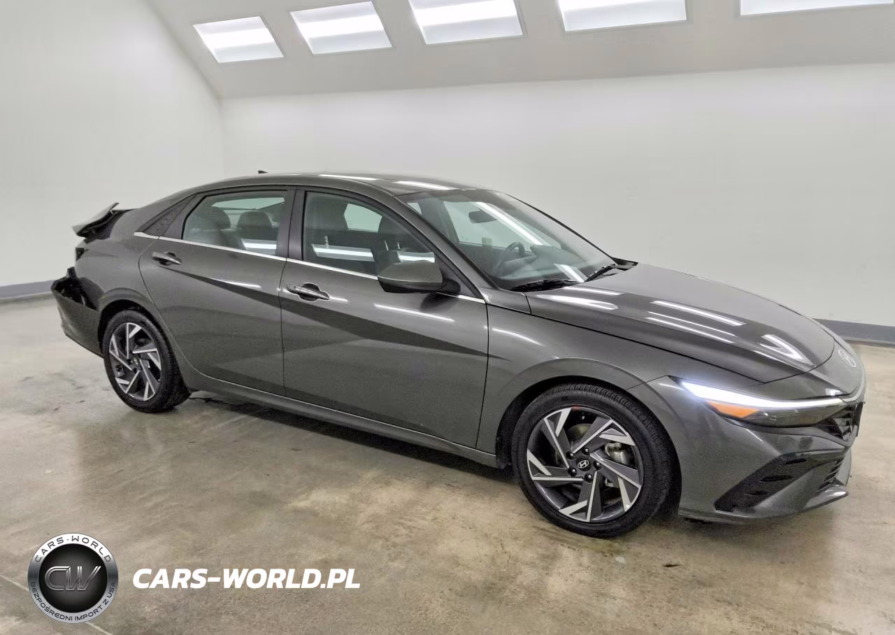 2025 Hyundai Elantra Sel VIN:KMHLS4DG8SU946652 - 4
