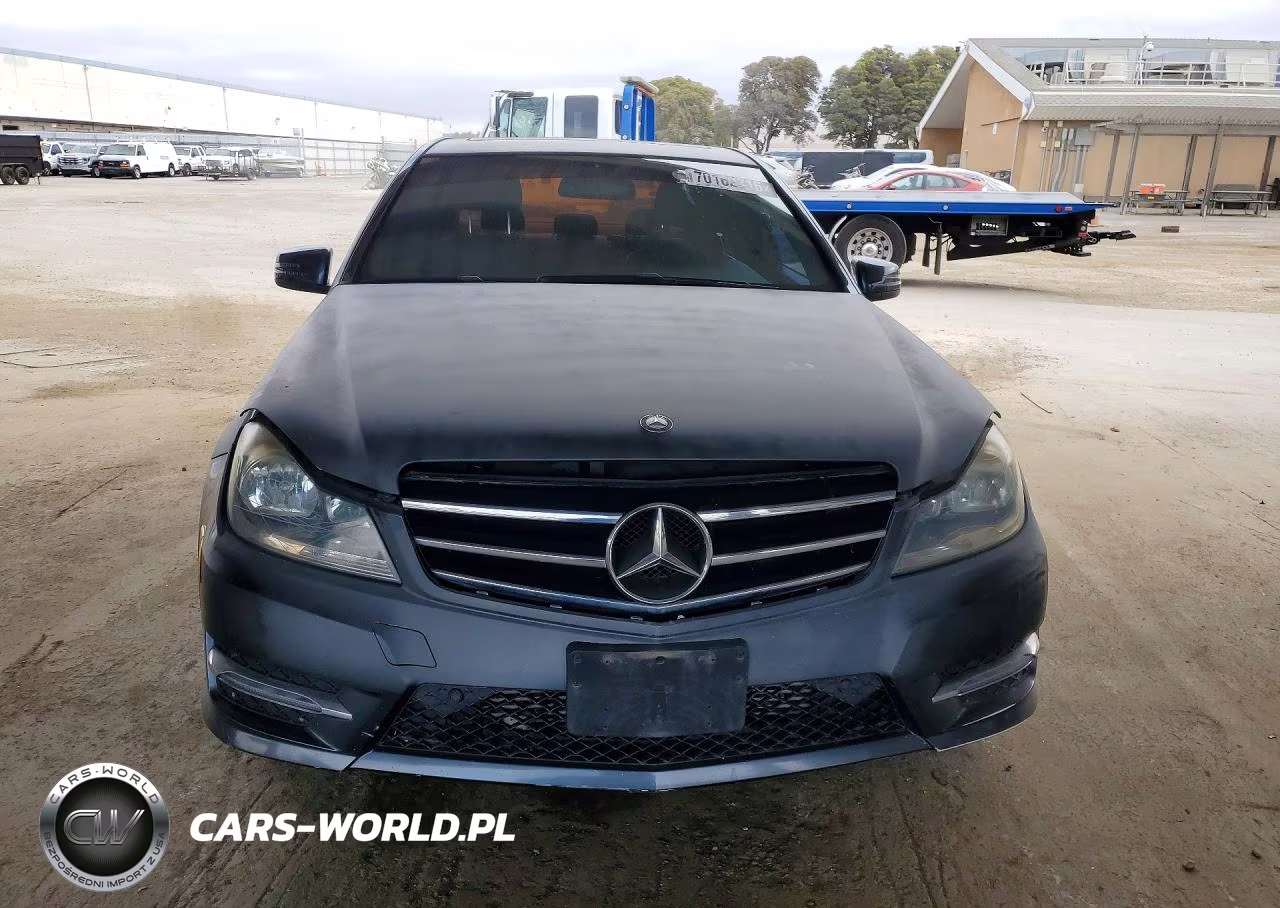 2014 Mercedes-Benz C 250 VIN:WDDGF4HB3ER306645 - 5