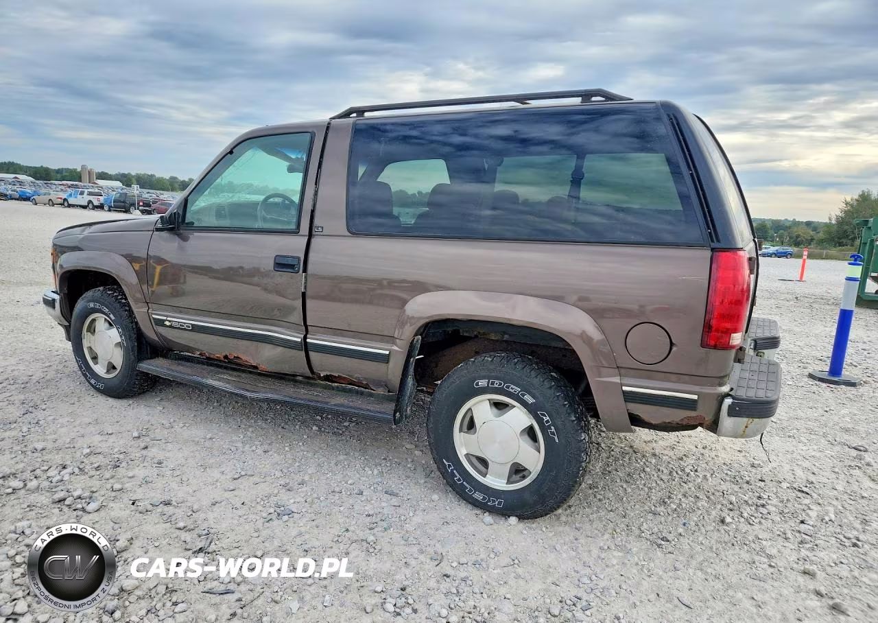 1997 Chevrolet Tahoe K1500 VIN:3GNEK18R2VG116979 - 2