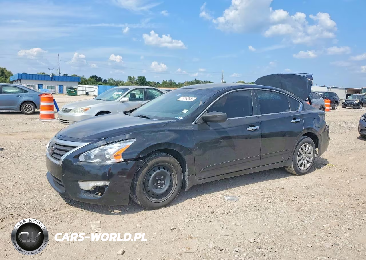 2014 Nissan Altima 2.5 S – zdjęcie 1 z 12