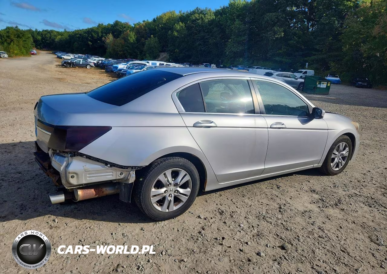 2011 Honda Accord Lxp VIN:1HGCP2F43BA105998 - 3