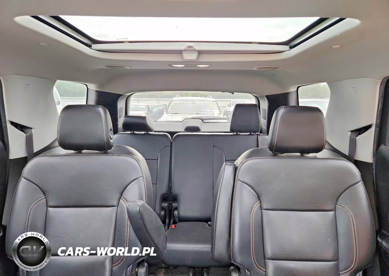 2018 Chevrolet Traverse Premier VIN:1GNEVJKW3JJ216152 - 10