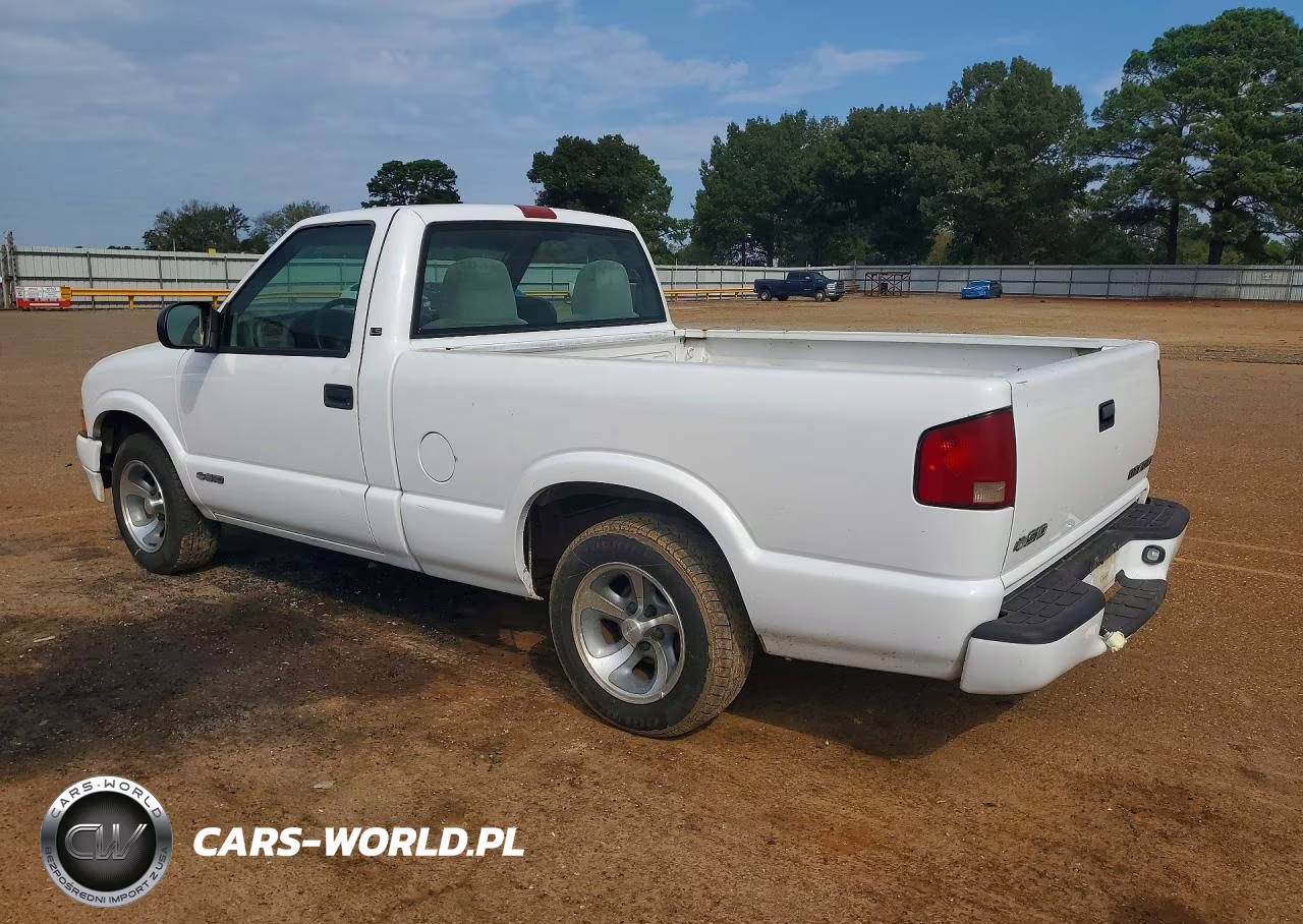 2001 Chevrolet S Truck S10 VIN:1GCCS145718228132 - 2